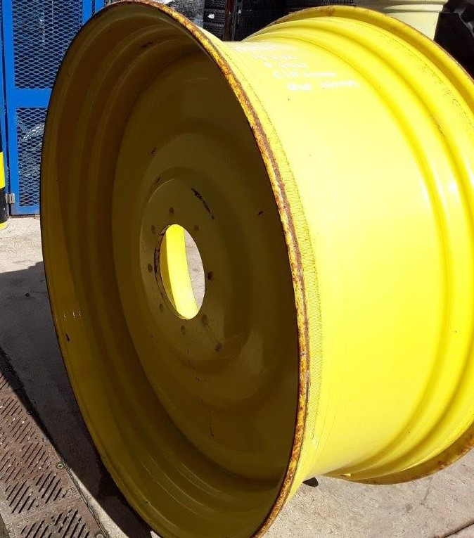 18X42 John Deere Used Rim - Ráfek pro Zemědělská technika: obrázek 3 18X42 John Deere Used Rim - Ráfek pro Zemědělská technika: obrázek 3
