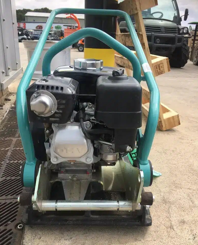AMMANN APF12/40 - Vibrační deska: obrázek 3 AMMANN APF12/40 - Vibrační deska: obrázek 3