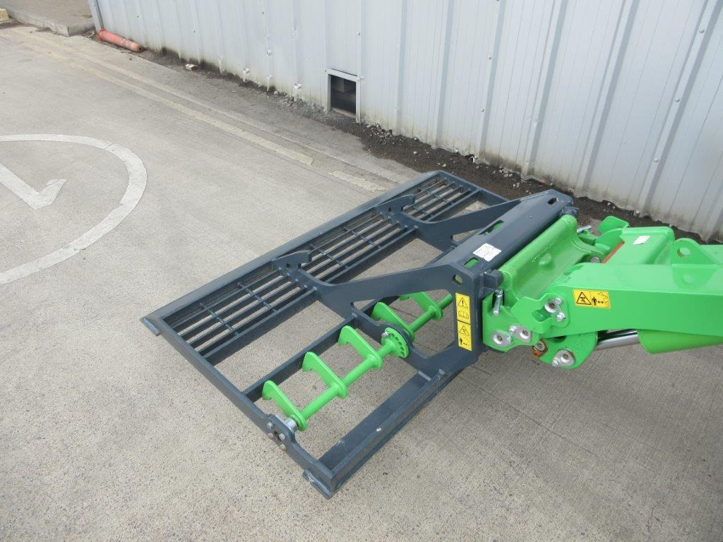 AVANT LEVELLER HEAVY DUTY - Kloubový nakladač: obrázek 4 AVANT LEVELLER HEAVY DUTY - Kloubový nakladač: obrázek 4