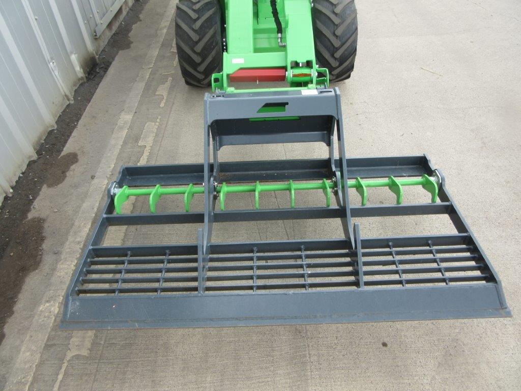 AVANT LEVELLER HEAVY DUTY - Kloubový nakladač: obrázek 2 AVANT LEVELLER HEAVY DUTY - Kloubový nakladač: obrázek 2
