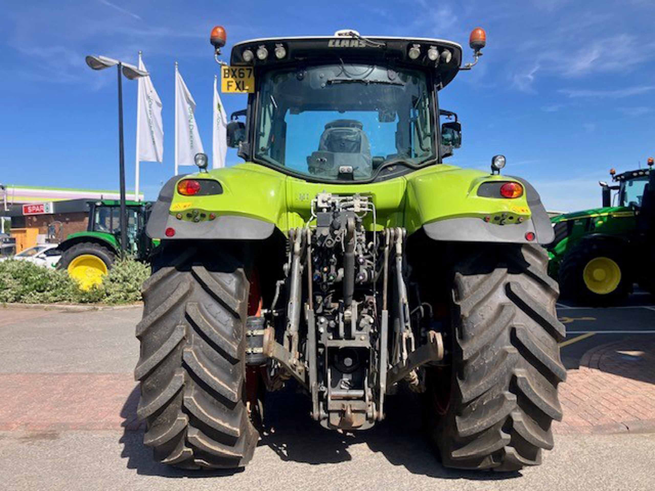 Claas Axion 810 - Traktor: obrázek 3 Claas Axion 810 - Traktor: obrázek 3