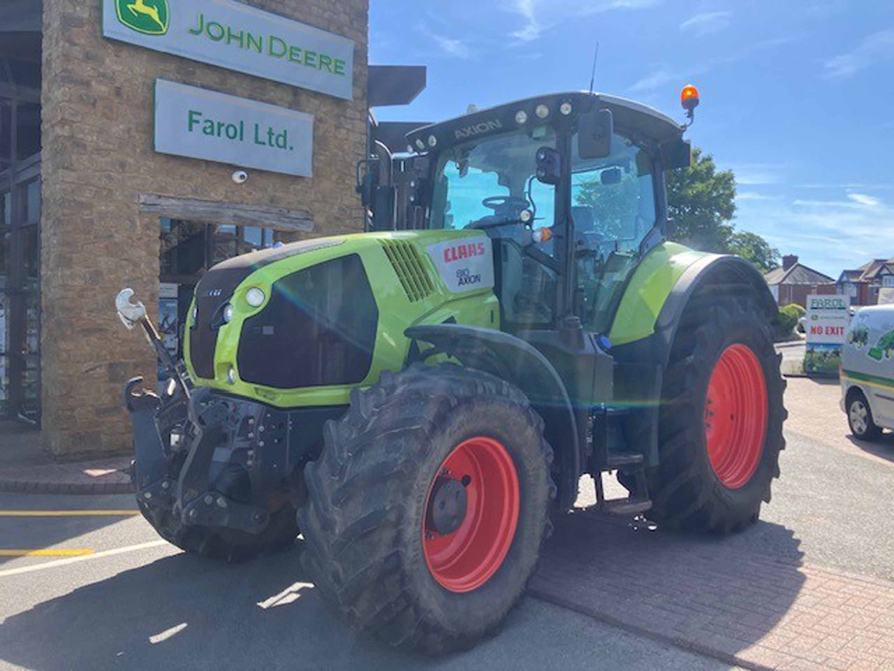 Claas Axion 810 - Traktor: obrázek 2 Claas Axion 810 - Traktor: obrázek 2