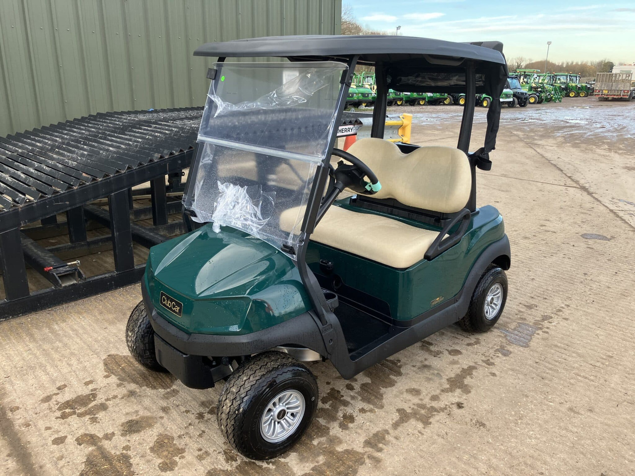 Club Car Tempo Golf Buggy - Golfový vozík: obrázek 1 Club Car Tempo Golf Buggy - Golfový vozík: obrázek 1