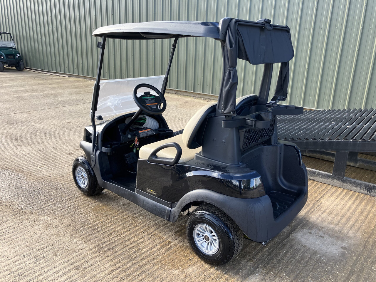 Club Car Tempo Golf Buggy - Golfový vozík: obrázek 3 Club Car Tempo Golf Buggy - Golfový vozík: obrázek 3