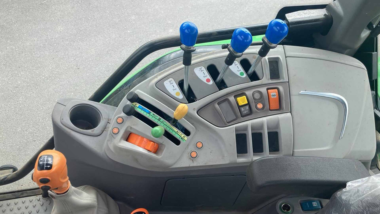Traktor Deutz-Fahr 5125: obrázek 16
