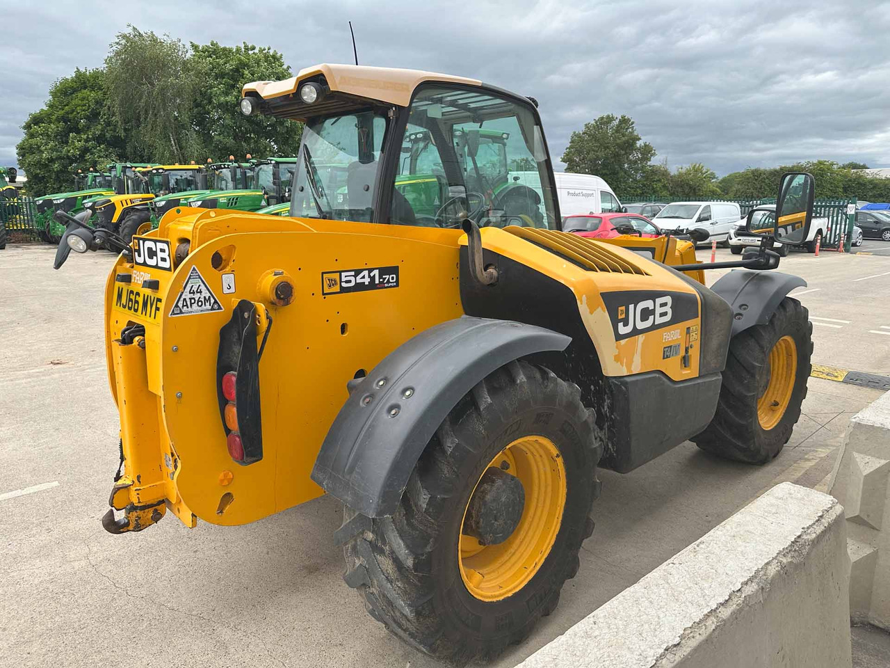 JCB 541.70 Agri Super - Teleskopický manipulátor: obrázek 4 JCB 541.70 Agri Super - Teleskopický manipulátor: obrázek 4