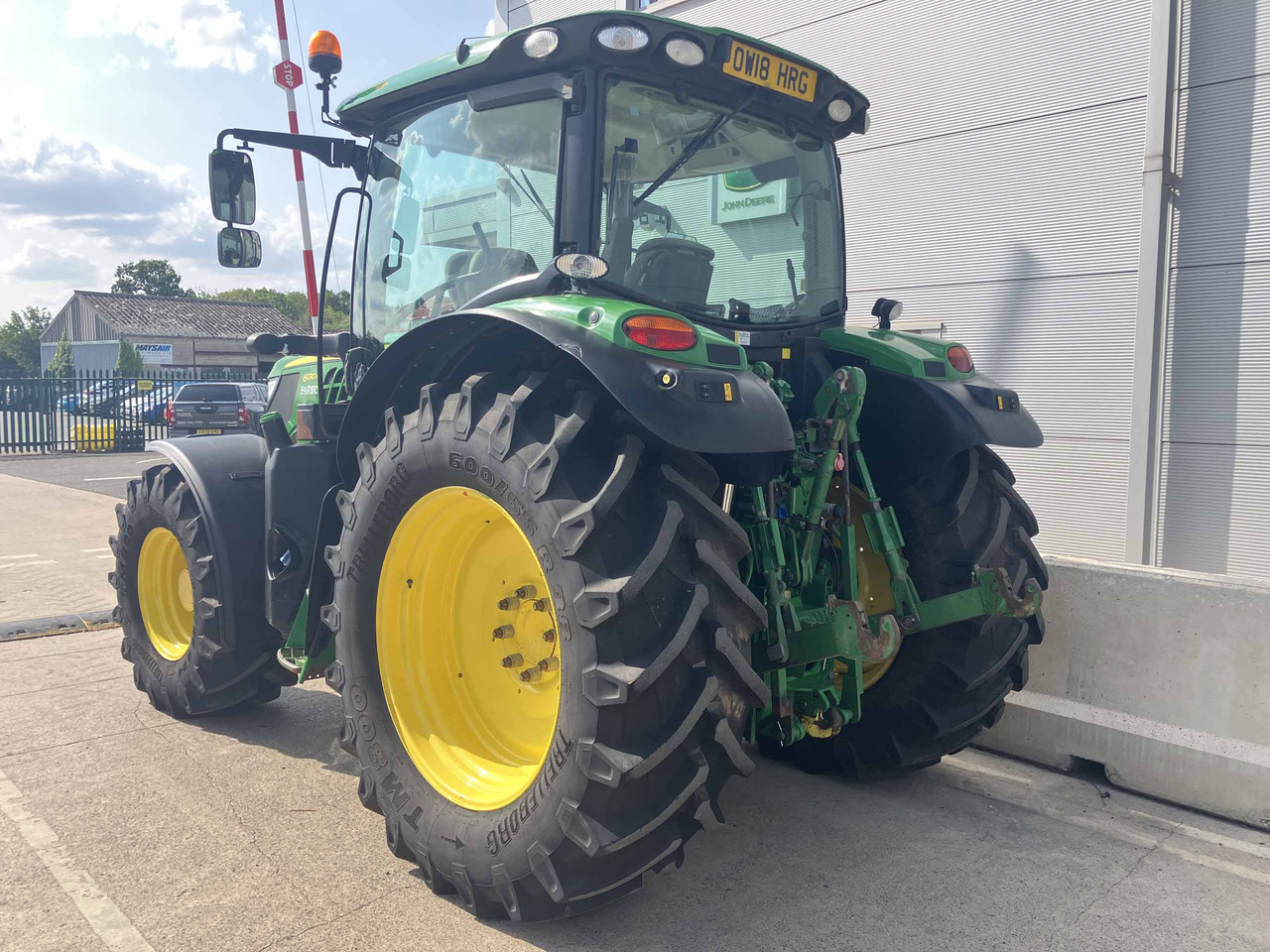 John Deere 6130R - Traktor: obrázek 3 John Deere 6130R - Traktor: obrázek 3