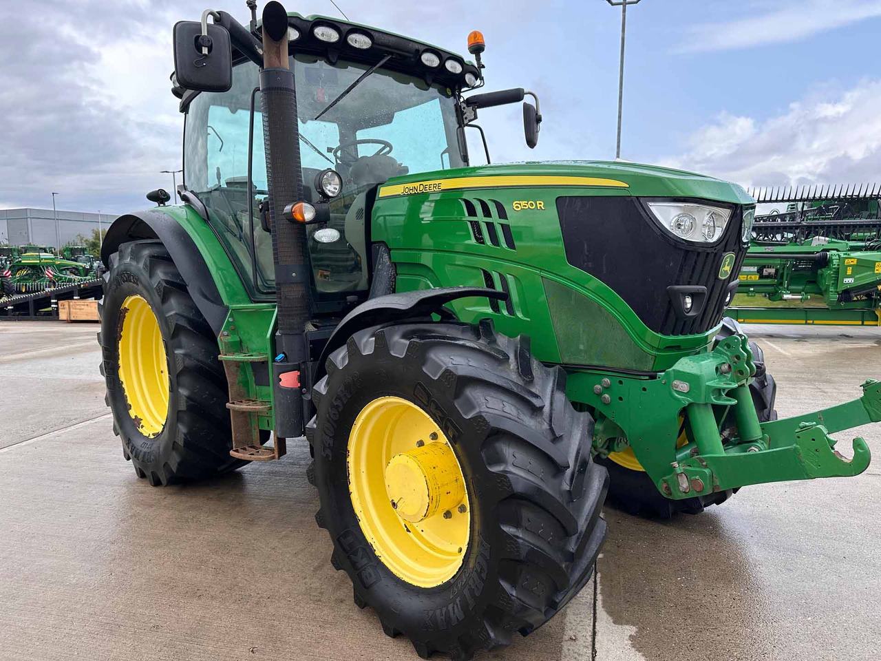 John Deere 6150R - Traktor: obrázek 2 John Deere 6150R - Traktor: obrázek 2