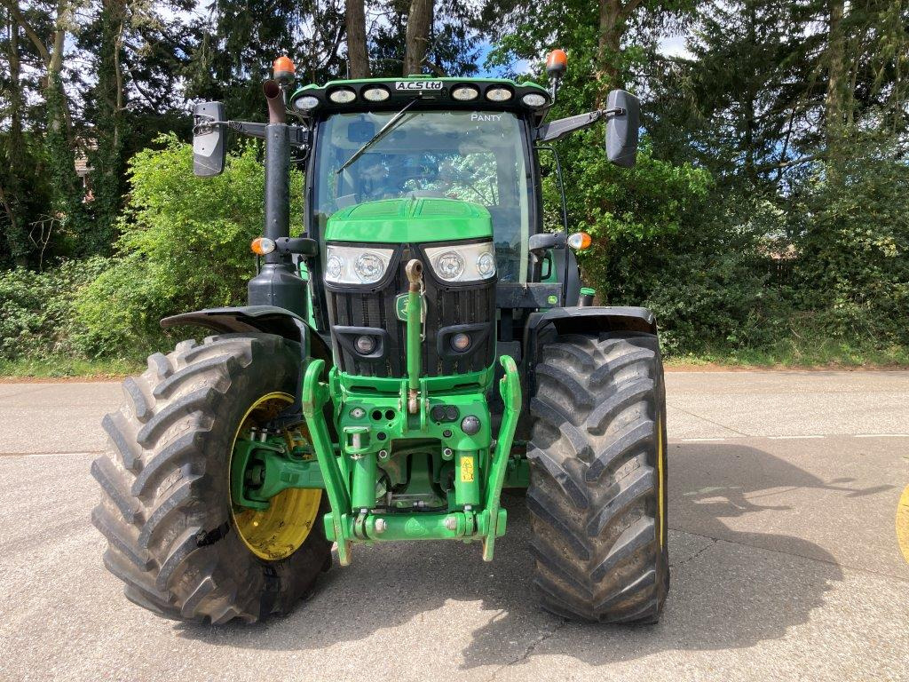 John Deere 6155R - Traktor: obrázek 1 John Deere 6155R - Traktor: obrázek 1
