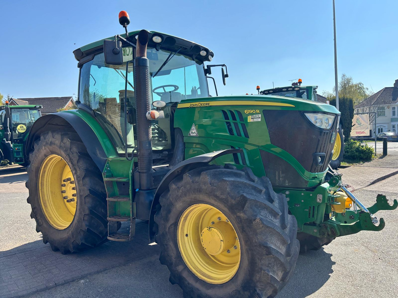 John Deere 6190R - Traktor: obrázek 4 John Deere 6190R - Traktor: obrázek 4
