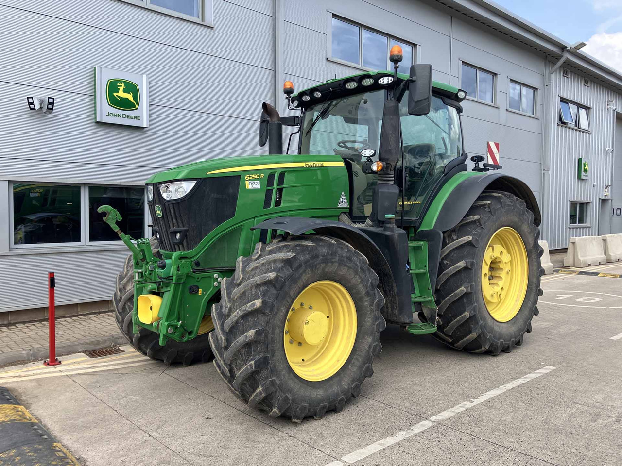 John Deere 6250R - Traktor: obrázek 1 John Deere 6250R - Traktor: obrázek 1