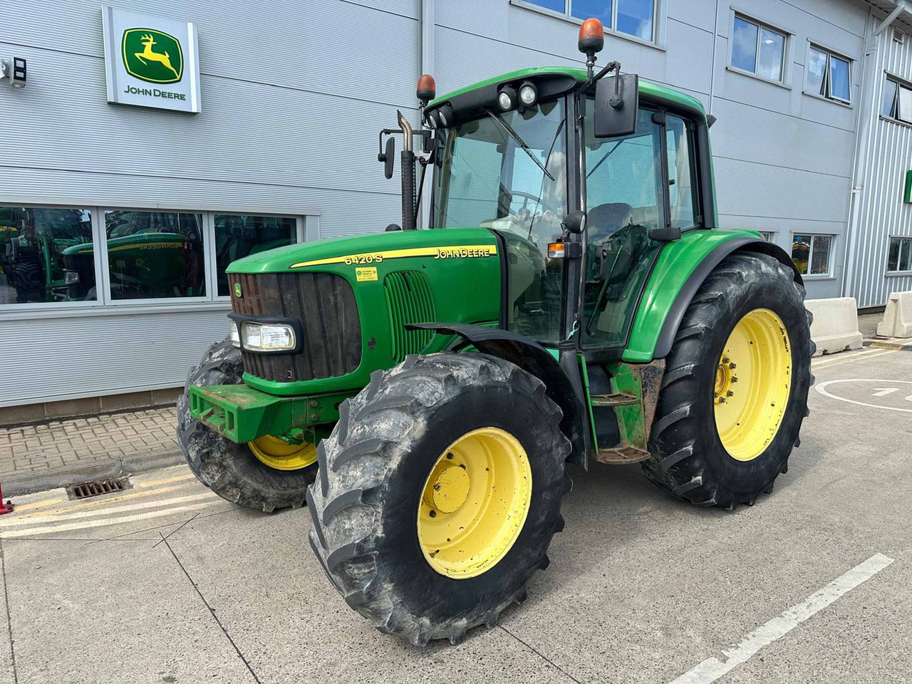 John Deere 6420S - Traktor: obrázek 1 John Deere 6420S - Traktor: obrázek 1