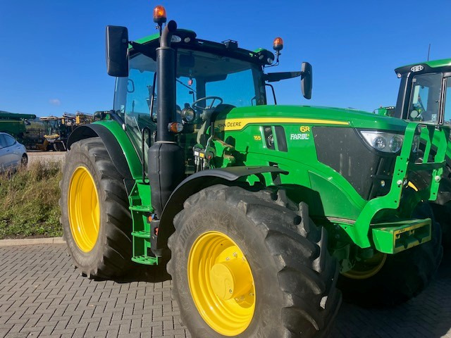 John Deere 6R 155 - Traktor: obrázek 1 John Deere 6R 155 - Traktor: obrázek 1