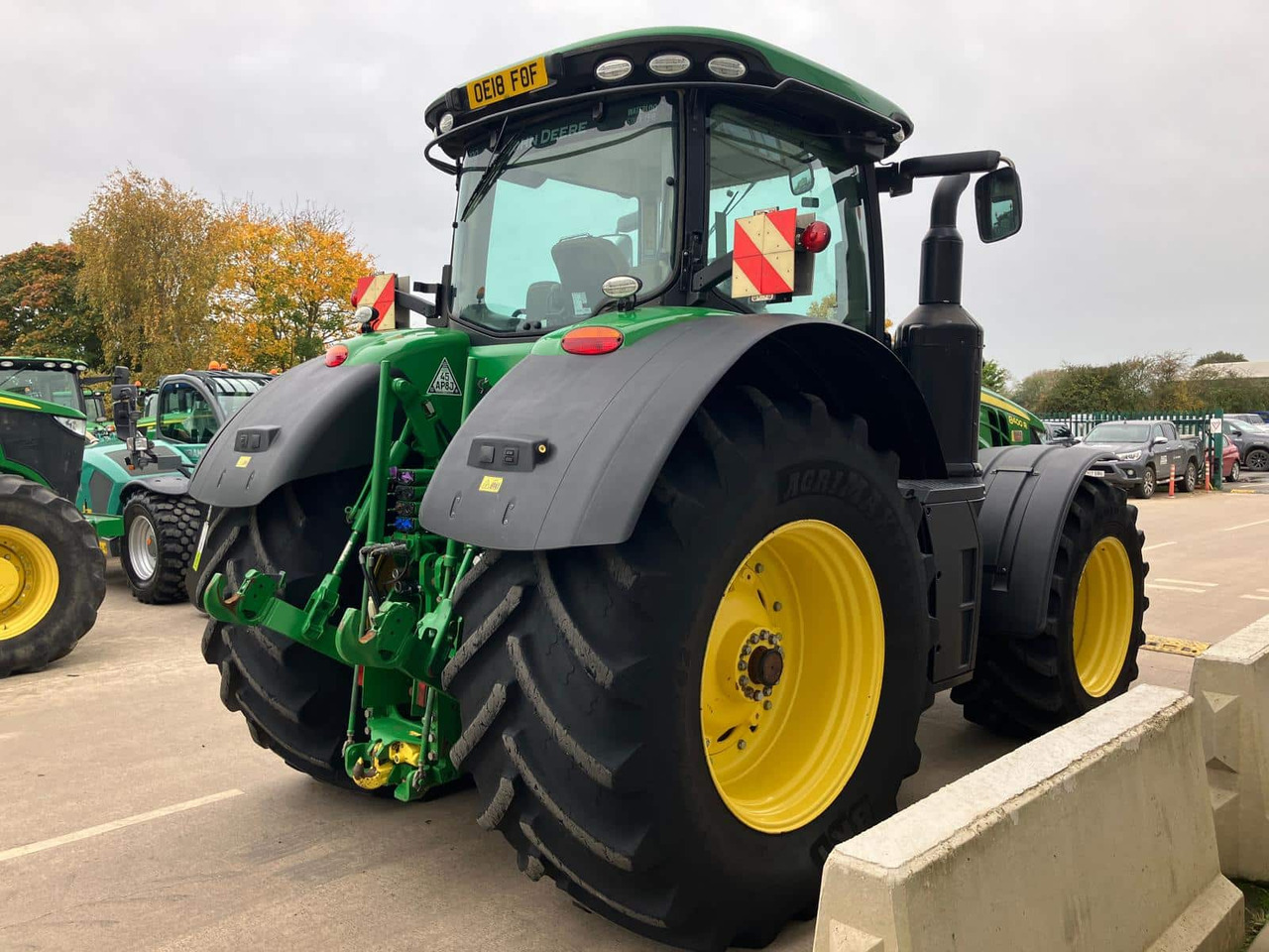 John Deere 8400R - Traktor: obrázek 5 John Deere 8400R - Traktor: obrázek 5