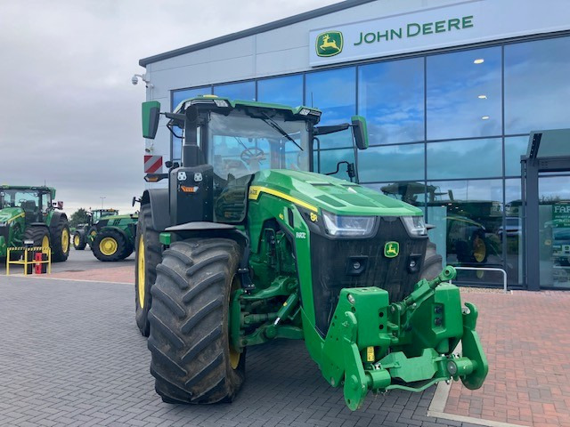 John Deere 8R 410 - Traktor: obrázek 2 John Deere 8R 410 - Traktor: obrázek 2