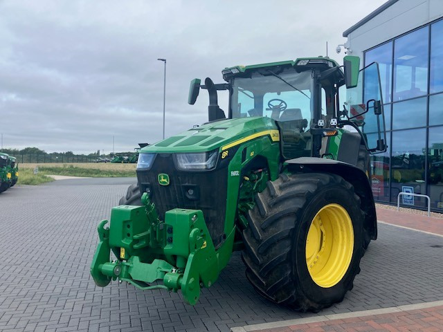 John Deere 8R 410 - Traktor: obrázek 3 John Deere 8R 410 - Traktor: obrázek 3