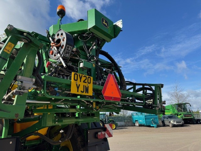 John Deere R962I - Postřikovač: obrázek 4 John Deere R962I - Postřikovač: obrázek 4