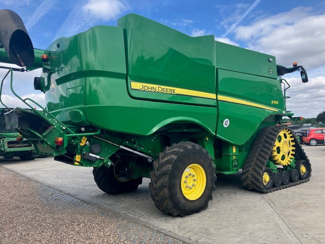 John Deere S790 - Sklízecí mlátička: obrázek 4 John Deere S790 - Sklízecí mlátička: obrázek 4