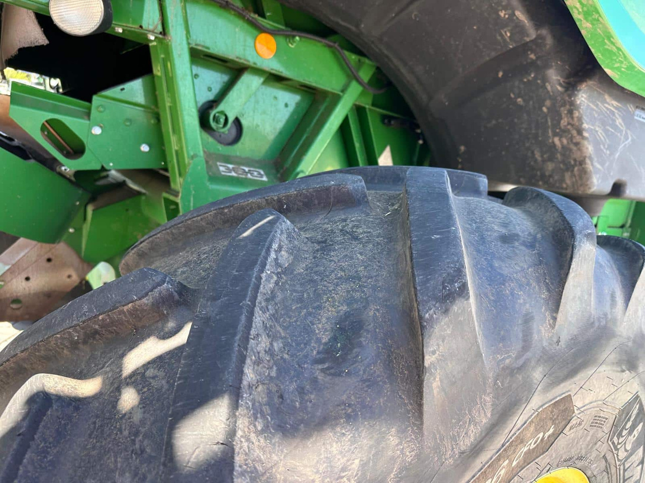 Sklízecí mlátička John Deere T670i HM: obrázek 9
