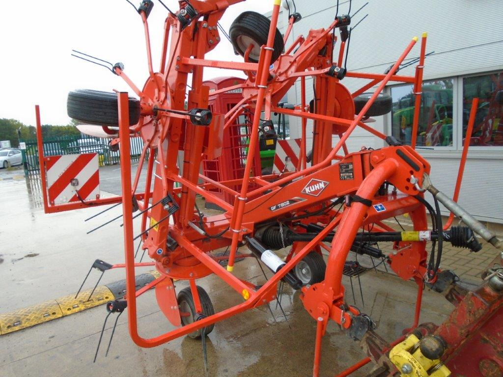 Kuhn GF 7802 - Obraceč/ Shrnovač: obrázek 5 Kuhn GF 7802 - Obraceč/ Shrnovač: obrázek 5