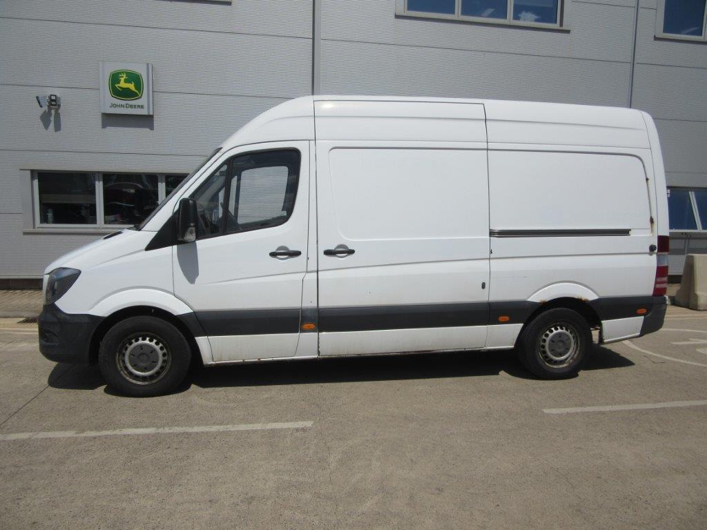 MERCEDES-BENZ SPRINTER 313 CDI - Furgon: obrázek 3 MERCEDES-BENZ SPRINTER 313 CDI - Furgon: obrázek 3