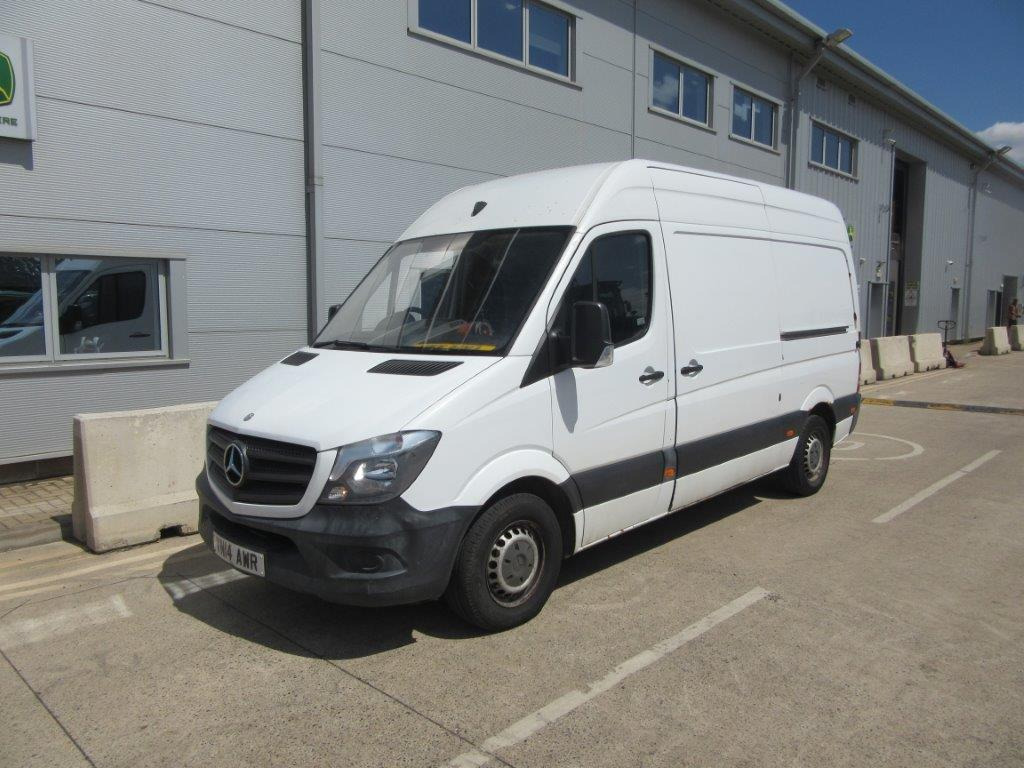 MERCEDES-BENZ SPRINTER 313 CDI - Furgon: obrázek 2 MERCEDES-BENZ SPRINTER 313 CDI - Furgon: obrázek 2