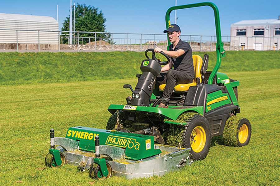 Major MJ62-170 front mounted rotary mower deck - Sekačka na trávu: obrázek 1 Major MJ62-170 front mounted rotary mower deck - Sekačka na trávu: obrázek 1