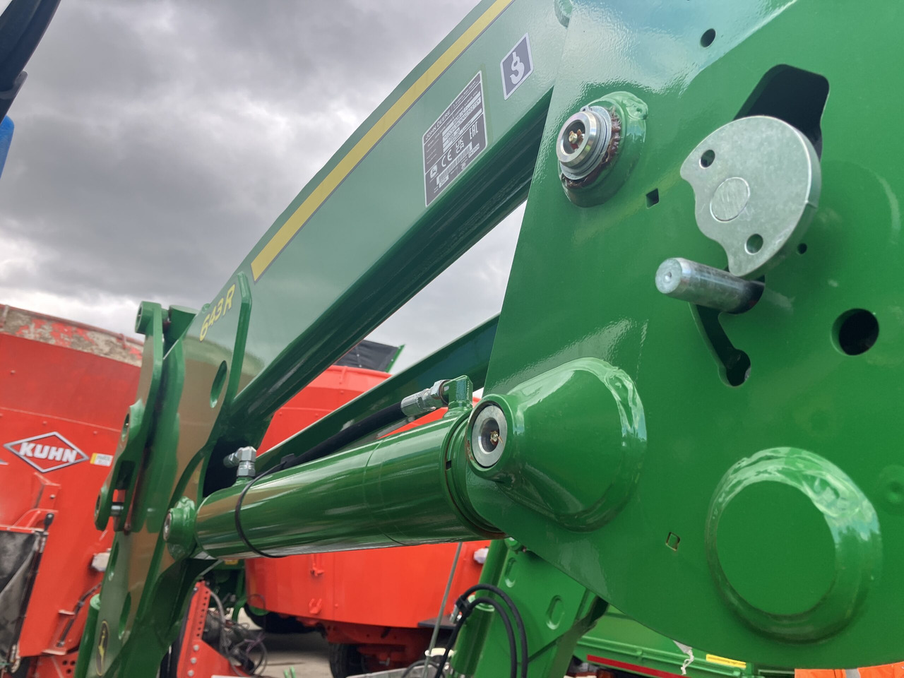 Nový Příslušenství John Deere 643R Loader and Brackets: obrázek 6