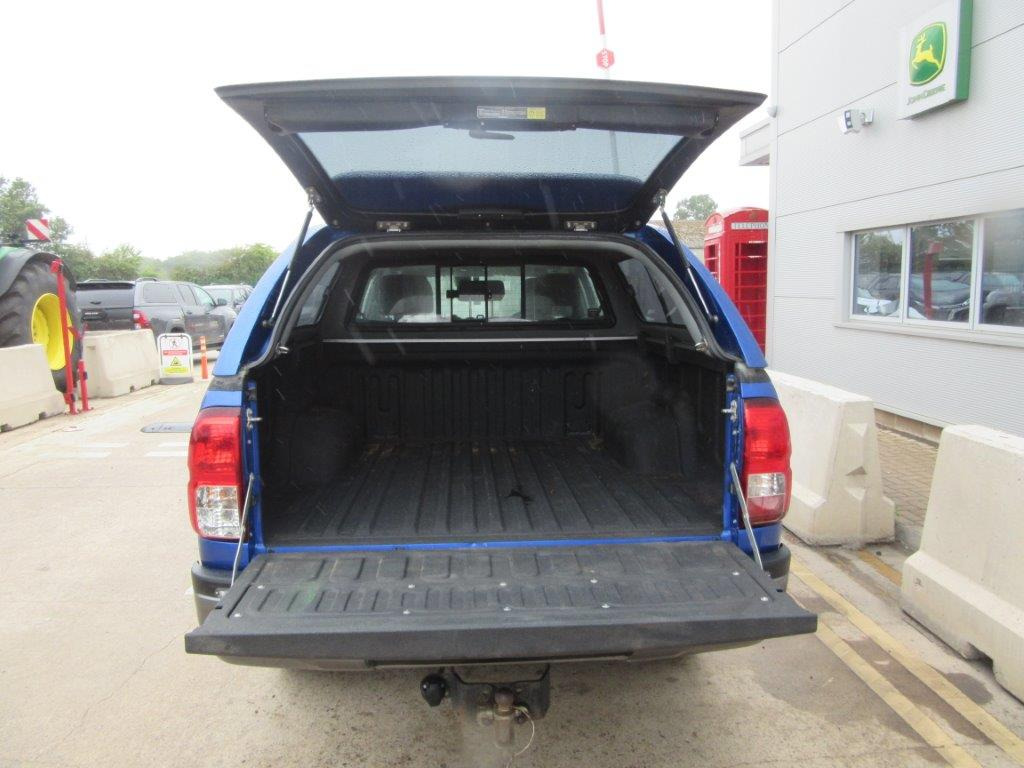 Pick-up TOYOTA HILUX ACTIVE D-4D: obrázek 10