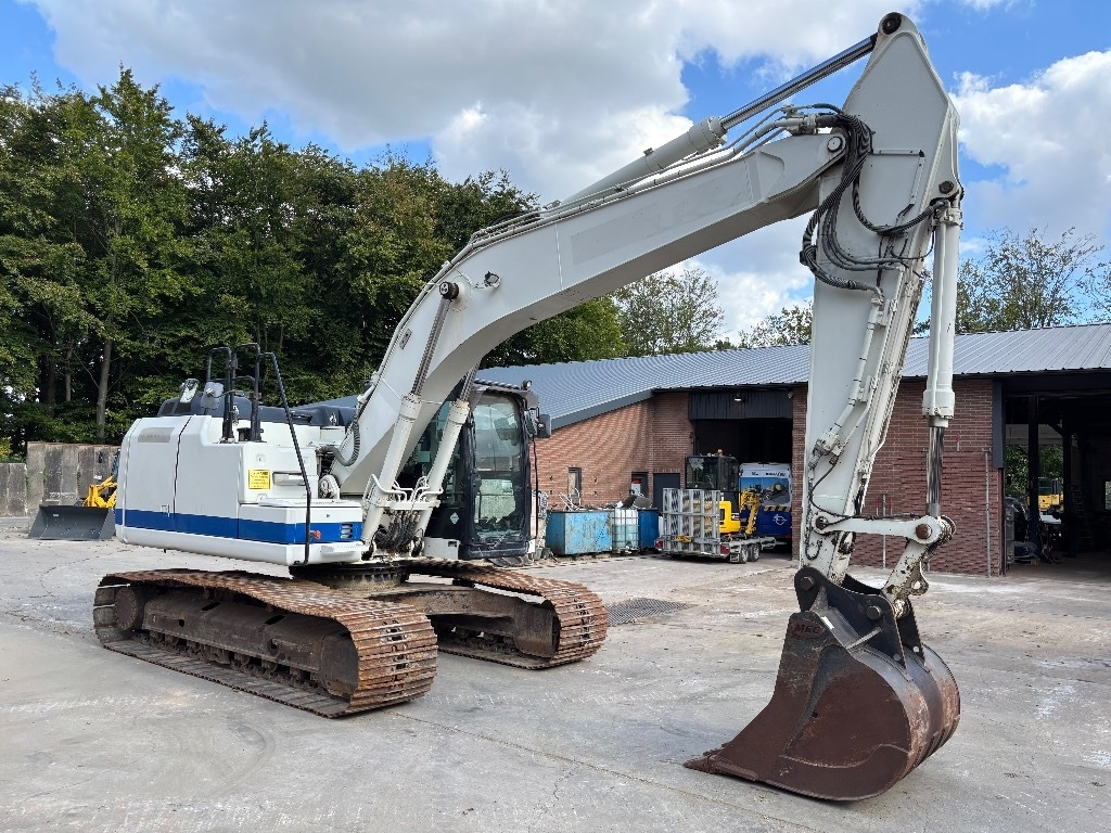 CAT 320E - Pásové rýpadlo: obrázek 4 CAT 320E - Pásové rýpadlo: obrázek 4