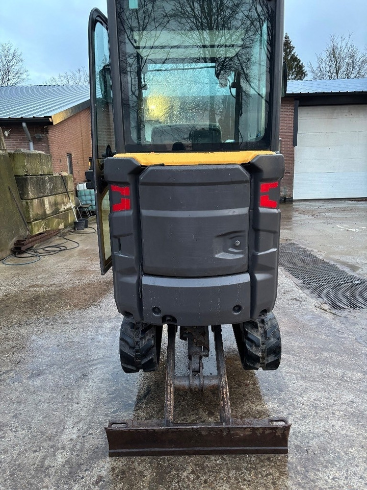 Mini rýpadlo Volvo EC 20 E: obrázek 16