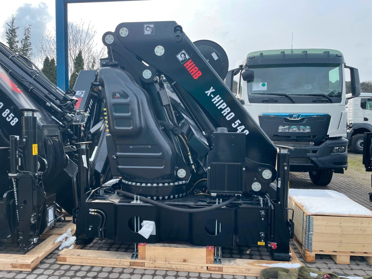 Kran HIAB X-HIPRO 548E-8 - Auto s hydraulickou rukou: obrázek 1 Kran HIAB X-HIPRO 548E-8 - Auto s hydraulickou rukou: obrázek 1