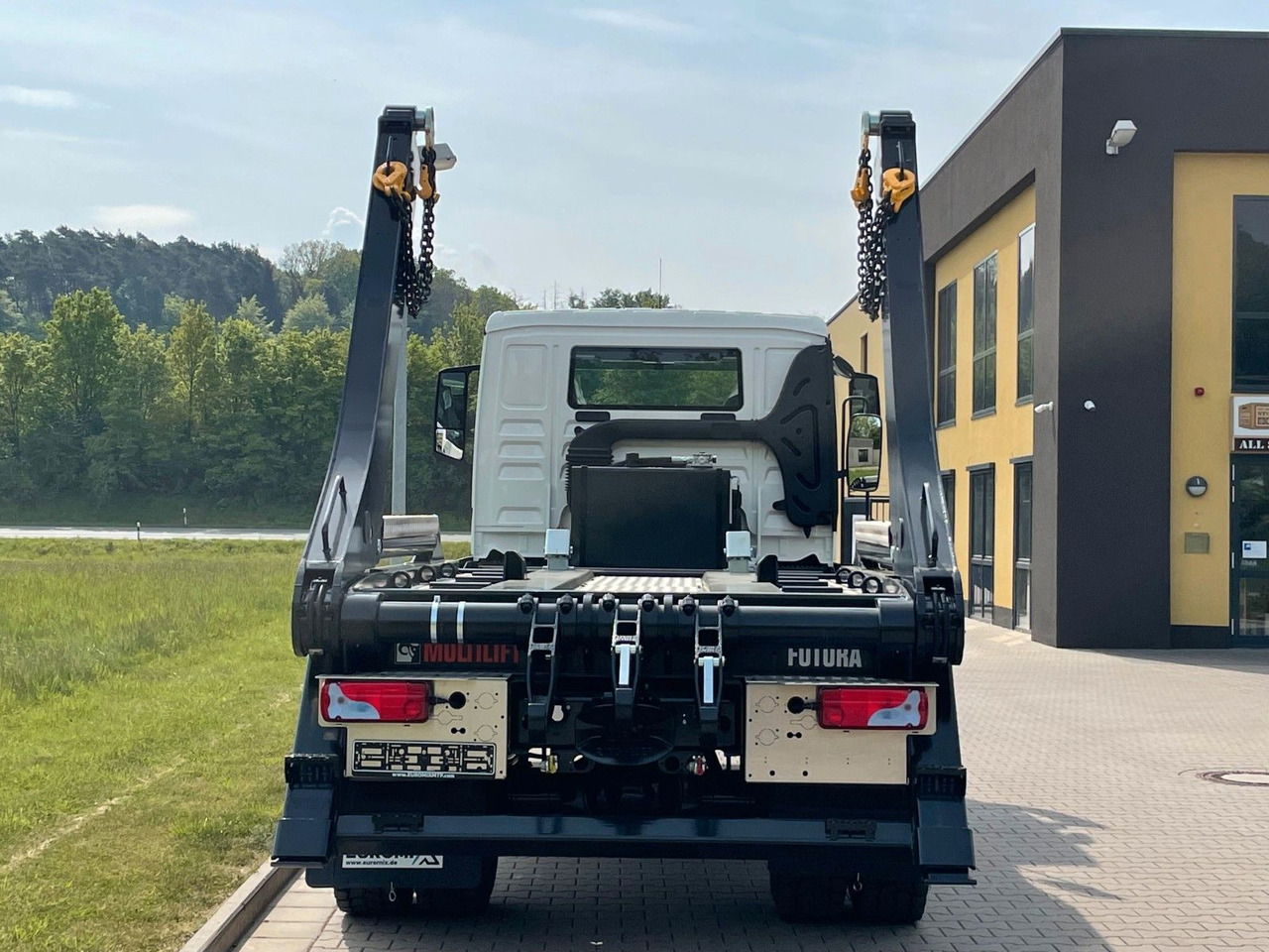 MAN TGM 18.320 4x2 Euro 6e Hiab Multilift Futura 12 - Sklápěč, Auto s hydraulickou rukou: obrázek 5 MAN TGM 18.320 4x2 Euro 6e Hiab Multilift Futura 12 - Sklápěč, Auto s hydraulickou rukou: obrázek 5