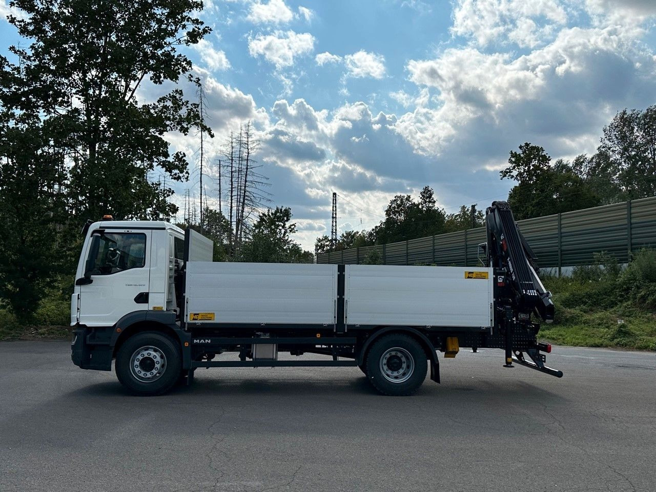 MAN TGM 18.320 4x2 Euro6e Kran Hiab - Nákladní automobil valníkový/ Plošinový, Auto s hydraulickou rukou: obrázek 3 MAN TGM 18.320 4x2 Euro6e Kran Hiab - Nákladní automobil valníkový/ Plošinový, Auto s hydraulickou rukou: obrázek 3