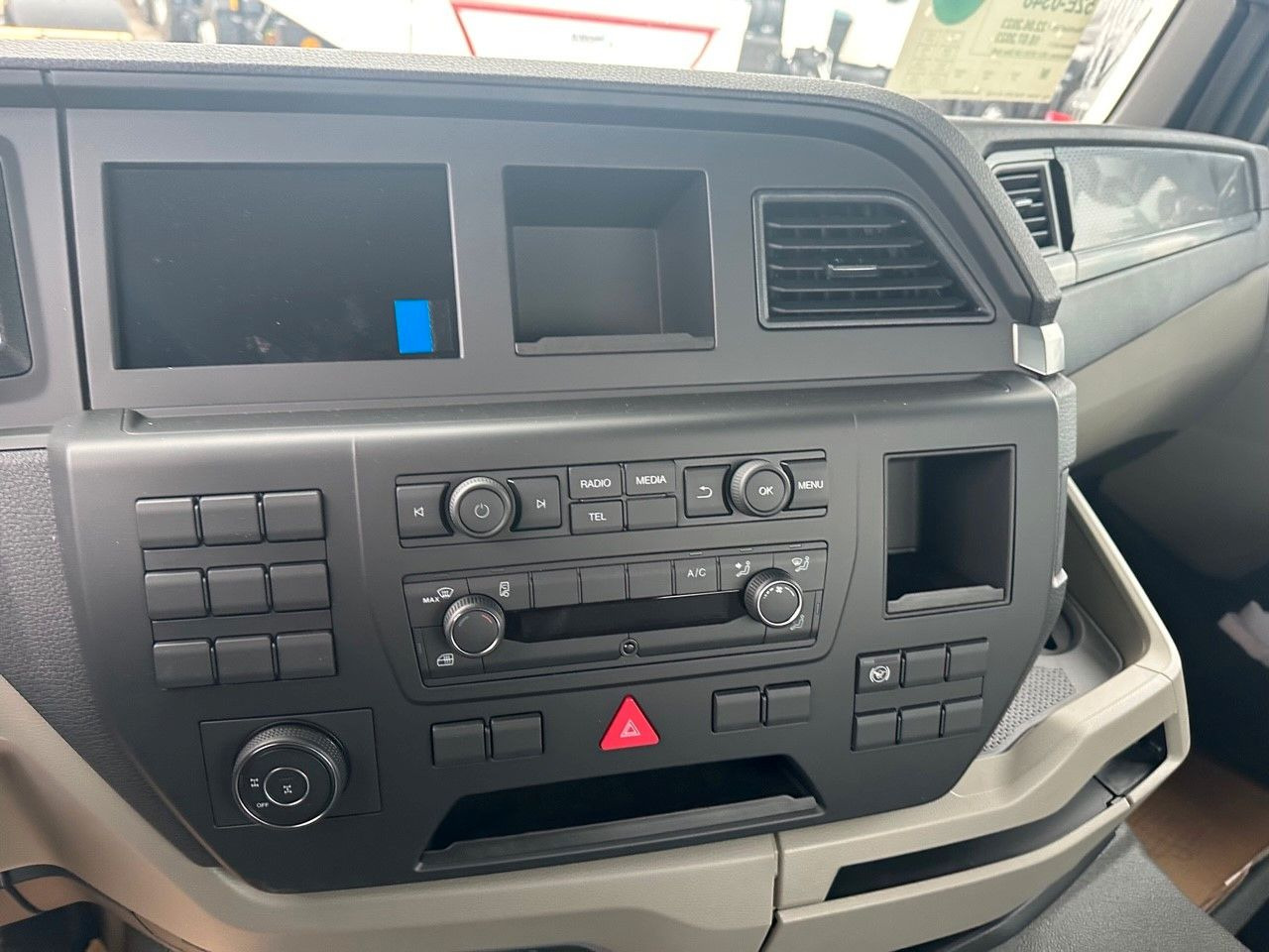 MAN TGS 18.400 4x4 Euro 6e Hyva Absetzkipper - Sklápěč, Auto s hydraulickou rukou: obrázek 5 MAN TGS 18.400 4x4 Euro 6e Hyva Absetzkipper - Sklápěč, Auto s hydraulickou rukou: obrázek 5