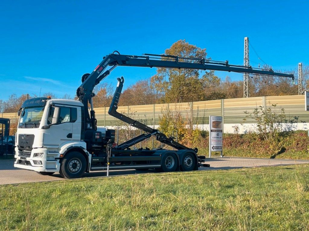 MAN TGS 26.470 6x2 Abrollkipper + Kran Hiab 228-6 - Hákový nosič kontejnerů, Auto s hydraulickou rukou: obrázek 2 MAN TGS 26.470 6x2 Abrollkipper + Kran Hiab 228-6 - Hákový nosič kontejnerů, Auto s hydraulickou rukou: obrázek 2