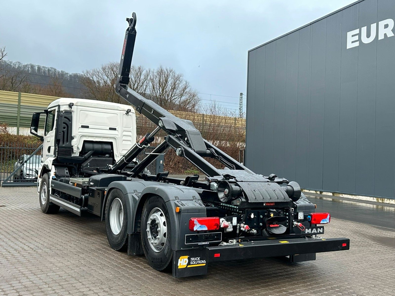 MAN TGS 26.470 6x2 Retarder MulitLift 21S59 - Hákový nosič kontejnerů, Auto s hydraulickou rukou: obrázek 4 MAN TGS 26.470 6x2 Retarder MulitLift 21S59 - Hákový nosič kontejnerů, Auto s hydraulickou rukou: obrázek 4