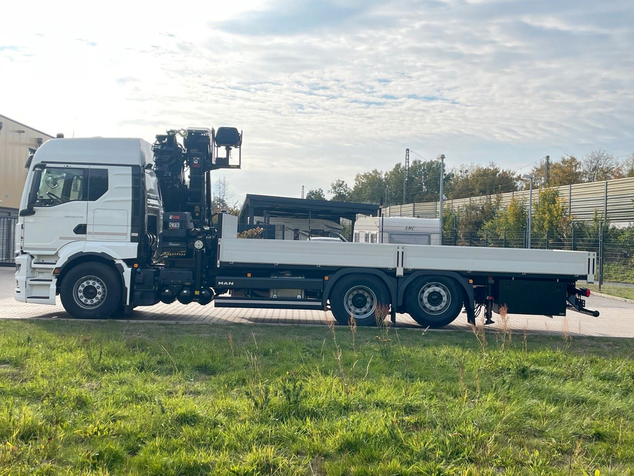 MAN TGS 26.480 /6X Hiab X-HIRRO 302 E-6 JIB 70x4 - Nákladní automobil valníkový/ Plošinový, Auto s hydraulickou rukou: obrázek 3 MAN TGS 26.480 /6X Hiab X-HIRRO 302 E-6 JIB 70x4 - Nákladní automobil valníkový/ Plošinový, Auto s hydraulickou rukou: obrázek 3