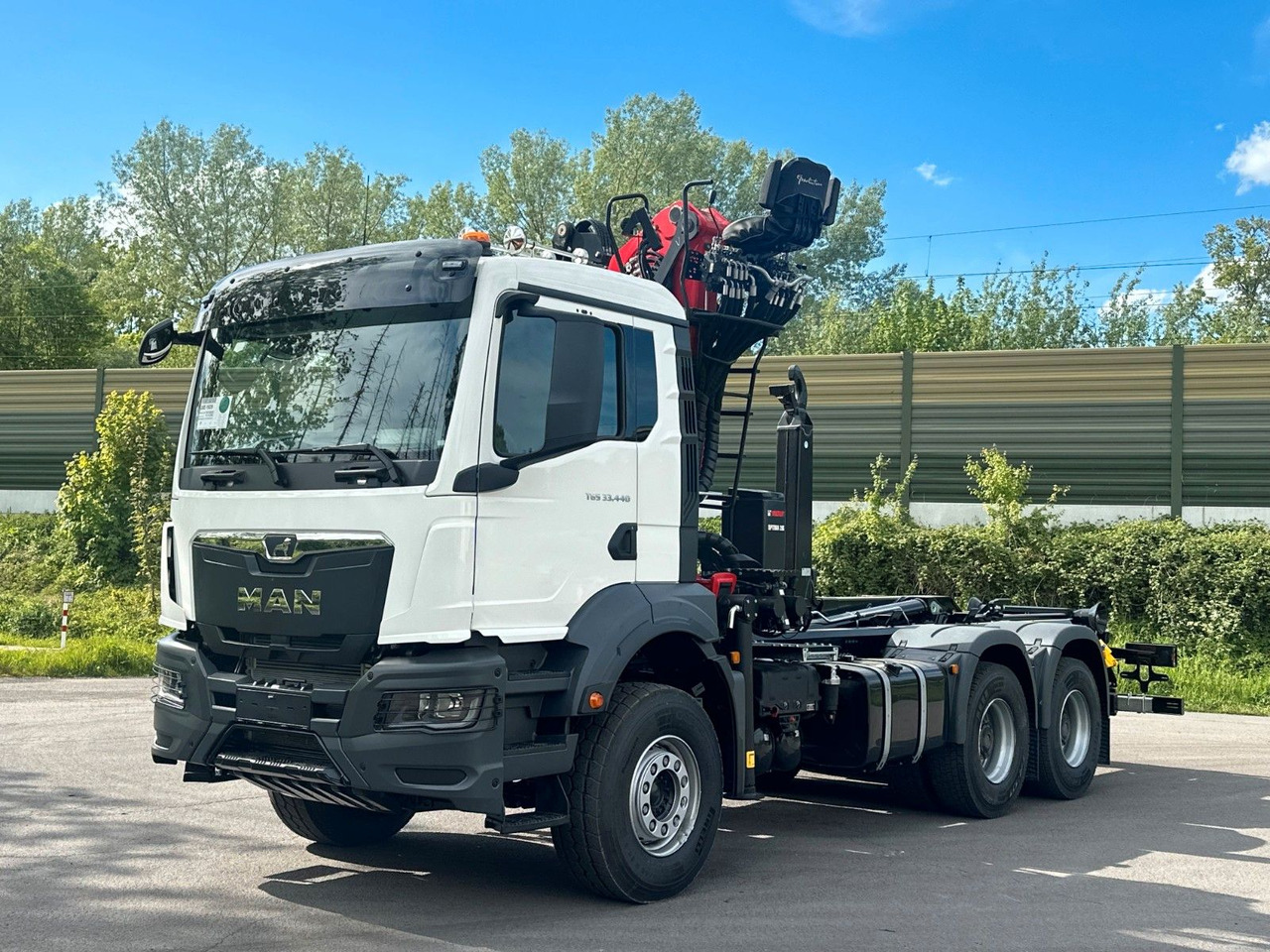 MAN TGS 33.440 6x4 Epsilon 170Z MultiLift 20s56 - Hákový nosič kontejnerů, Auto s hydraulickou rukou: obrázek 2 MAN TGS 33.440 6x4 Epsilon 170Z MultiLift 20s56 - Hákový nosič kontejnerů, Auto s hydraulickou rukou: obrázek 2