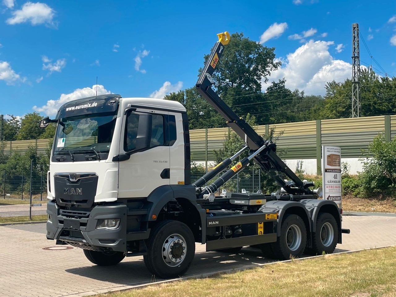 MAN TGS 33.440 6x6 Euro6e Hyva - Hiab MultiLift - Hákový nosič kontejnerů, Auto s hydraulickou rukou: obrázek 1 MAN TGS 33.440 6x6 Euro6e Hyva - Hiab MultiLift - Hákový nosič kontejnerů, Auto s hydraulickou rukou: obrázek 1