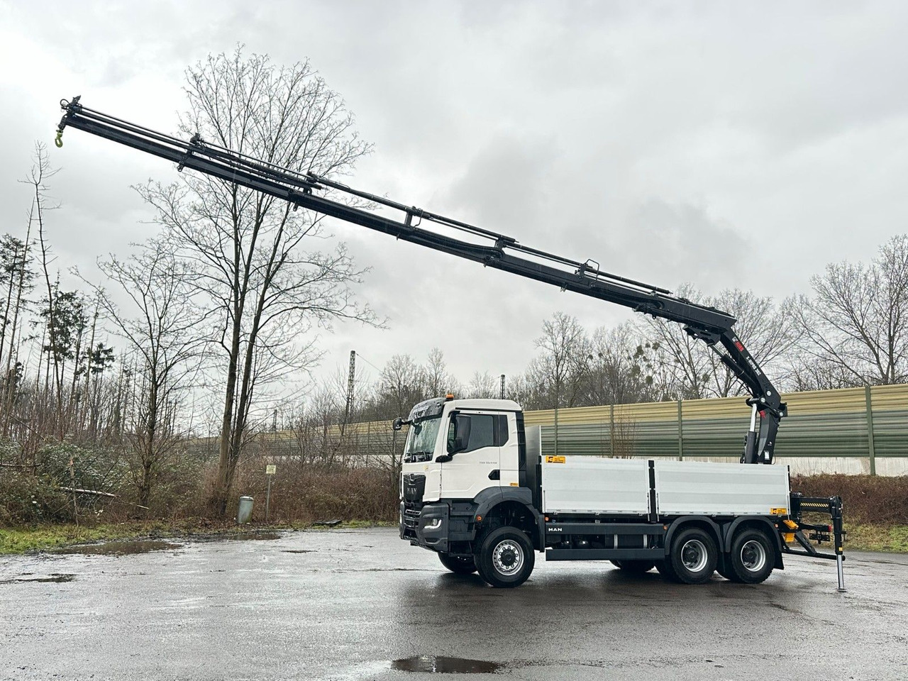 MAN TGS 33.440 6x6 Kran HIAB X-HiPro 302 E 6 - Nákladní automobil valníkový/ Plošinový, Auto s hydraulickou rukou: obrázek 1 MAN TGS 33.440 6x6 Kran HIAB X-HiPro 302 E 6 - Nákladní automobil valníkový/ Plošinový, Auto s hydraulickou rukou: obrázek 1