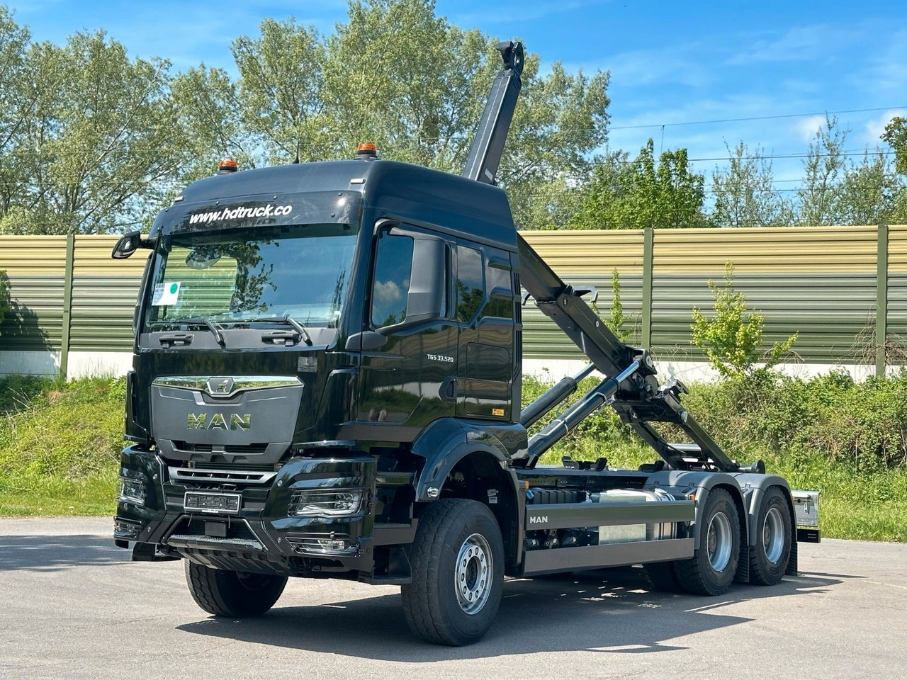 MAN TGS 33.510 6X4 Euro6e Abrollkipper MULTILIFT - Hákový nosič kontejnerů, Auto s hydraulickou rukou: obrázek 2 MAN TGS 33.510 6X4 Euro6e Abrollkipper MULTILIFT - Hákový nosič kontejnerů, Auto s hydraulickou rukou: obrázek 2