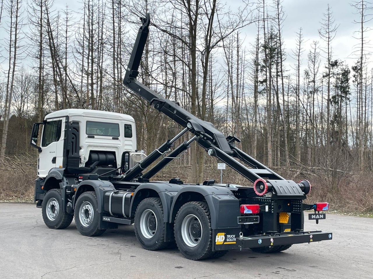 MAN TGS 35.470 8x4 Euro6e Hiab MultLift Abrollkipper - Hákový nosič kontejnerů, Auto s hydraulickou rukou: obrázek 4 MAN TGS 35.470 8x4 Euro6e Hiab MultLift Abrollkipper - Hákový nosič kontejnerů, Auto s hydraulickou rukou: obrázek 4