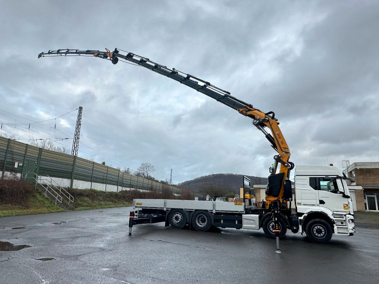 MAN TGS 35.520 8X2 Hiab EFFER 955-8s +Jib 6s leasing MAN TGS 35.520 8X2 Hiab EFFER 955-8s +Jib 6s: obrázek 17