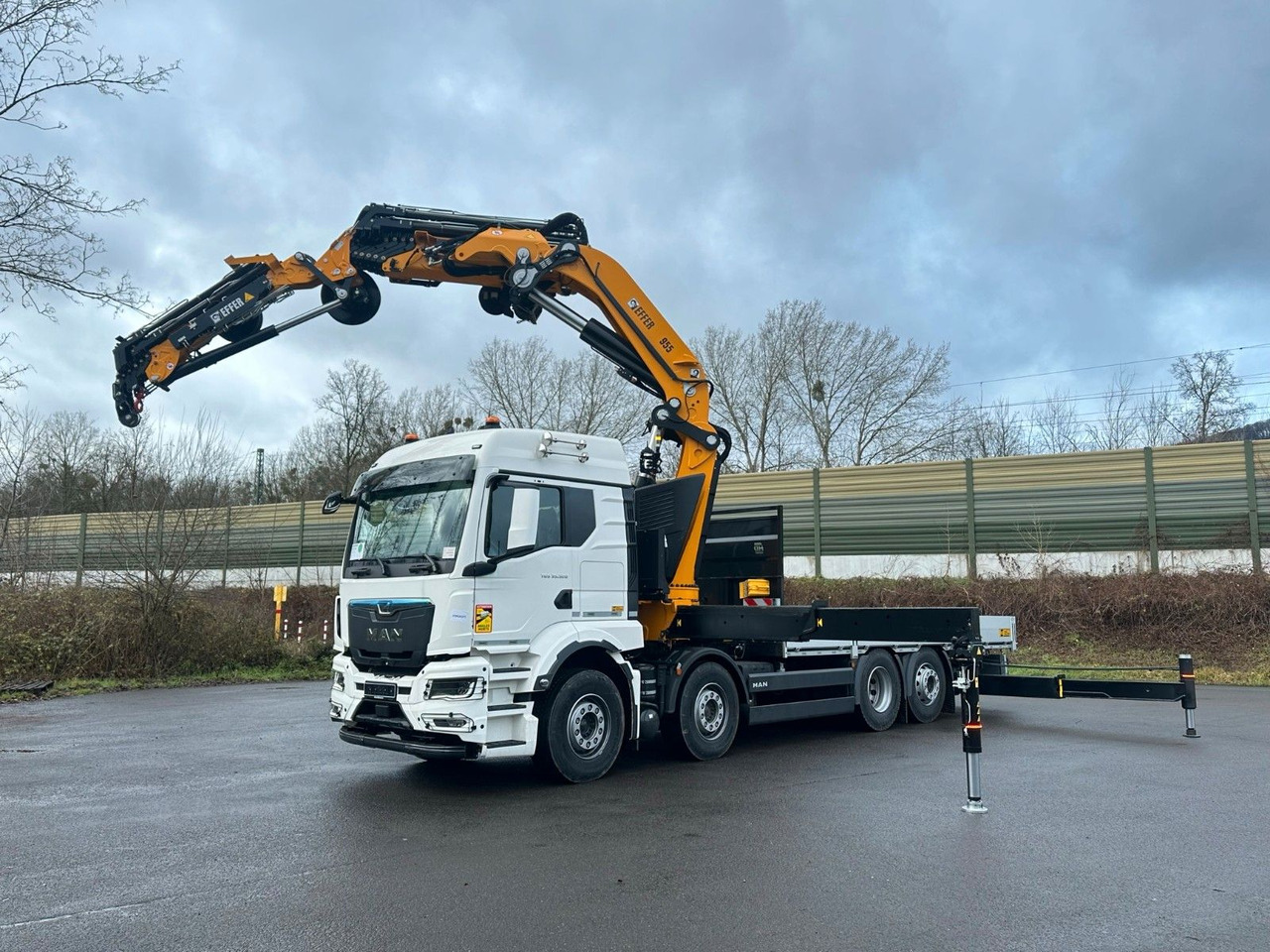 MAN TGS 35.520 8X2 Hiab EFFER 955-8s +Jib 6s leasing MAN TGS 35.520 8X2 Hiab EFFER 955-8s +Jib 6s: obrázek 13