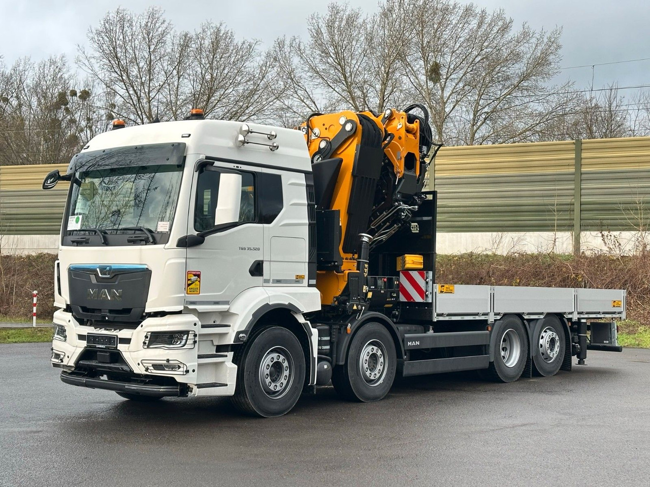 MAN TGS 35.520 8X2 Hiab EFFER 955-8s +Jib 6s - Auto s hydraulickou rukou: obrázek 3 MAN TGS 35.520 8X2 Hiab EFFER 955-8s +Jib 6s - Auto s hydraulickou rukou: obrázek 3