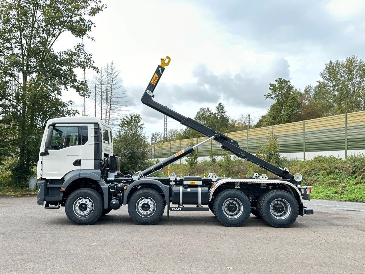 Hákový nosič kontejnerů MAN TGS 41.440 8x4 Euro6e Hyva 26-55 Abrollkipper: obrázek 10