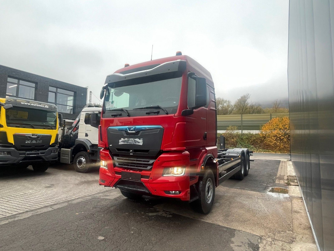 MAN TGX 33.510 6X4 BL - Podvozek s kabinou: obrázek 4 MAN TGX 33.510 6X4 BL - Podvozek s kabinou: obrázek 4
