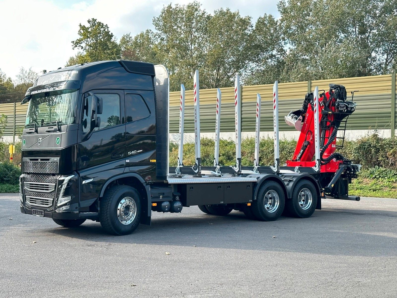Volvo FH 540 6x4 LogLift EPSILON - Lesovůz, Auto s hydraulickou rukou: obrázek 3 Volvo FH 540 6x4 LogLift EPSILON - Lesovůz, Auto s hydraulickou rukou: obrázek 3