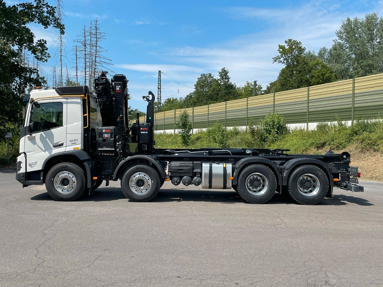Volvo FMX 500 8x4 Abrollkipper + Kran Hiab 228-6 - Hákový nosič kontejnerů, Auto s hydraulickou rukou: obrázek 4 Volvo FMX 500 8x4 Abrollkipper + Kran Hiab 228-6 - Hákový nosič kontejnerů, Auto s hydraulickou rukou: obrázek 4
